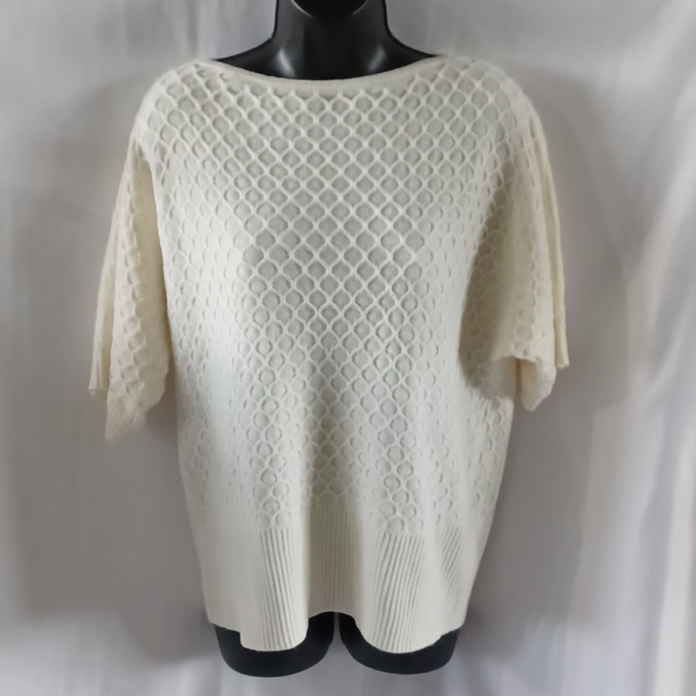 Evan-Picone Cream Textured Sweater